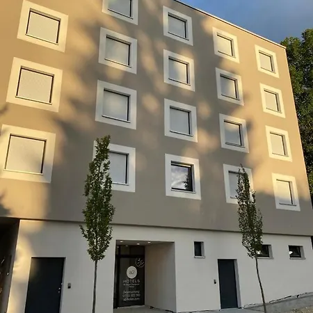 A2 Am Quadrium Hotel