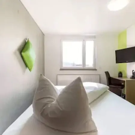 Hotel A2 Am Quadrium 3*