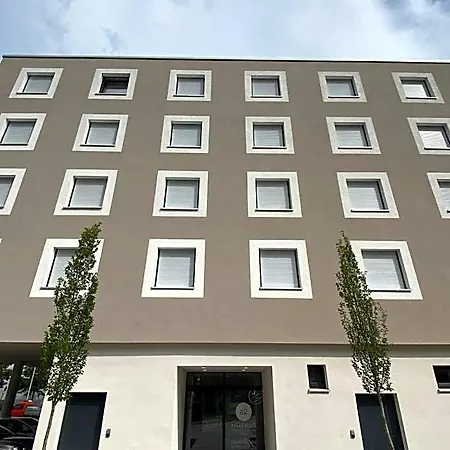 A2 Am Quadrium Hotel 3*