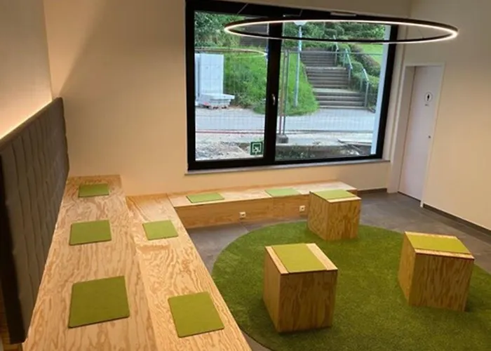 מלון A2 Am Quadrium 3*