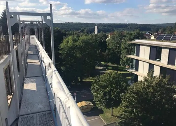 מלון A2 Am Quadrium 3*